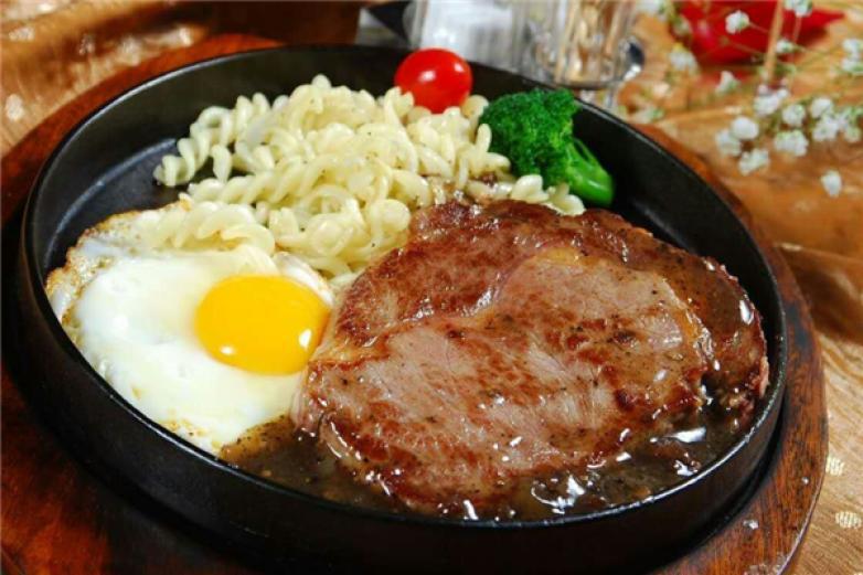 鸿牛客牛排披萨